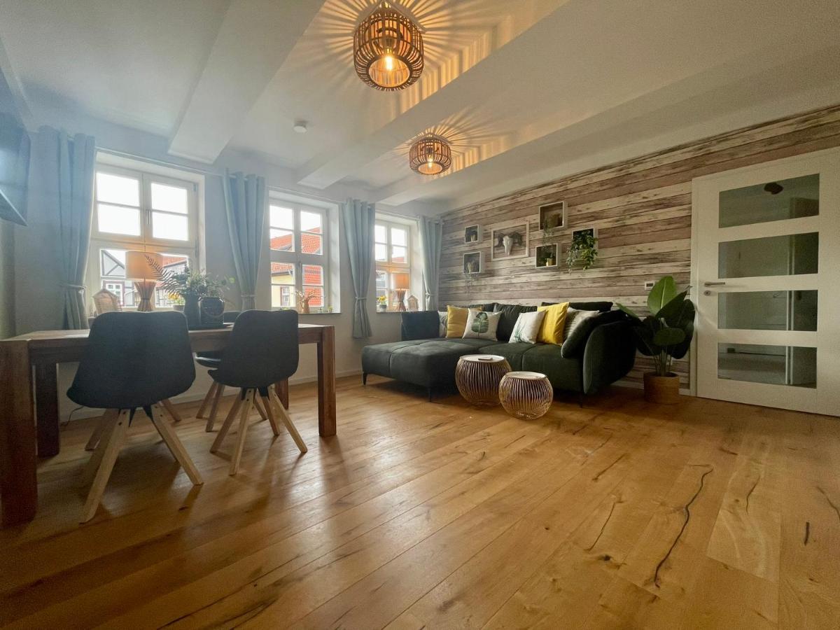 Homelikestay: Ferienwohnungen - Wernigerode - Wlan - Bestlage - Liebevolle Einrichtung Dış mekan fotoğraf