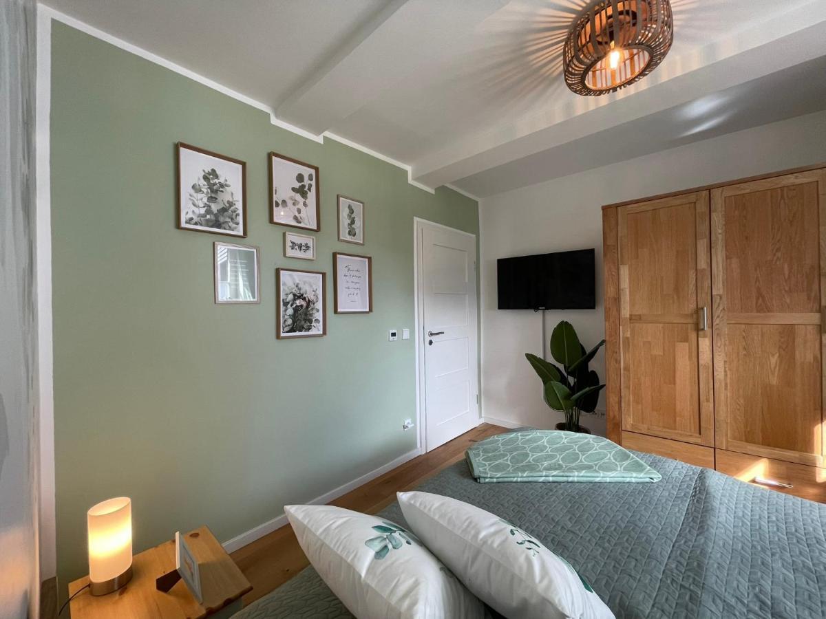 Homelikestay: Ferienwohnungen - Wernigerode - Wlan - Bestlage - Liebevolle Einrichtung Dış mekan fotoğraf