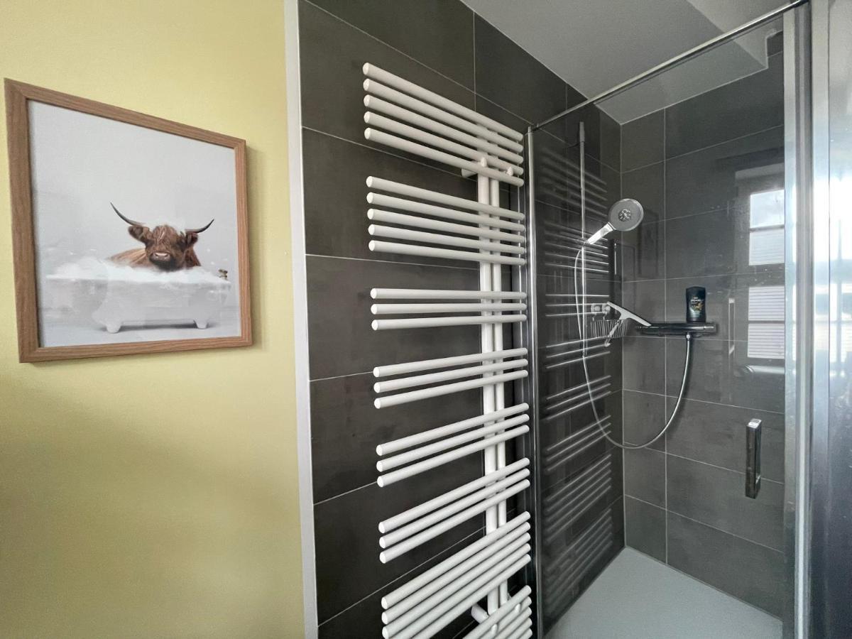 Homelikestay: Ferienwohnungen - Wernigerode - Wlan - Bestlage - Liebevolle Einrichtung Dış mekan fotoğraf