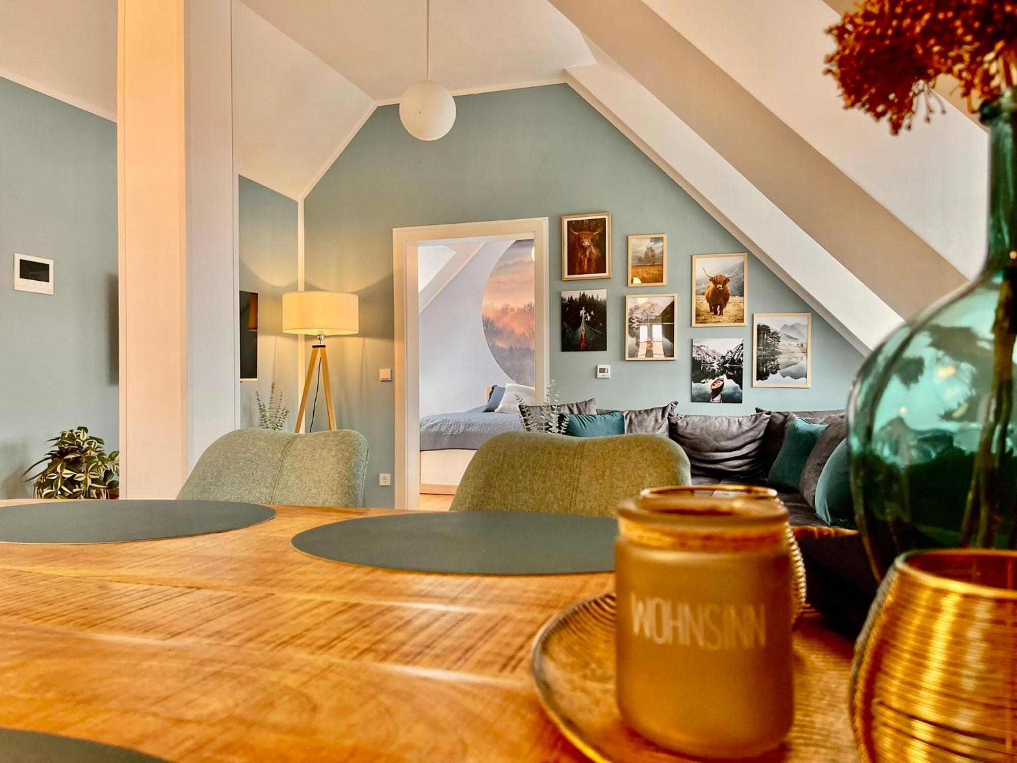 Homelikestay: Ferienwohnungen - Wernigerode - Wlan - Bestlage - Liebevolle Einrichtung Dış mekan fotoğraf